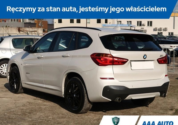 BMW X1 cena 100001 przebieg: 82808, rok produkcji 2016 z Goleniów małe 436